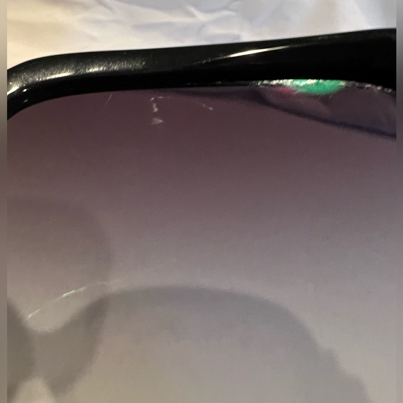 Chanel CC Black Bow Sunglasses 5171 - Picture 12 of 15